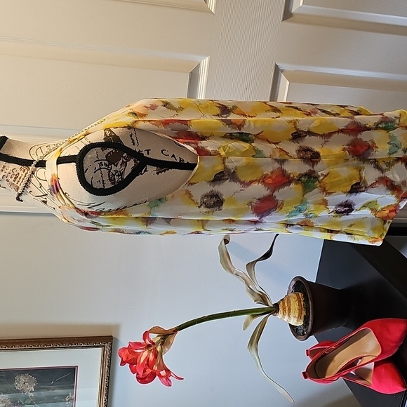 Ann Taylor Elegant Multicolor Blouse - Picture 2 of 10